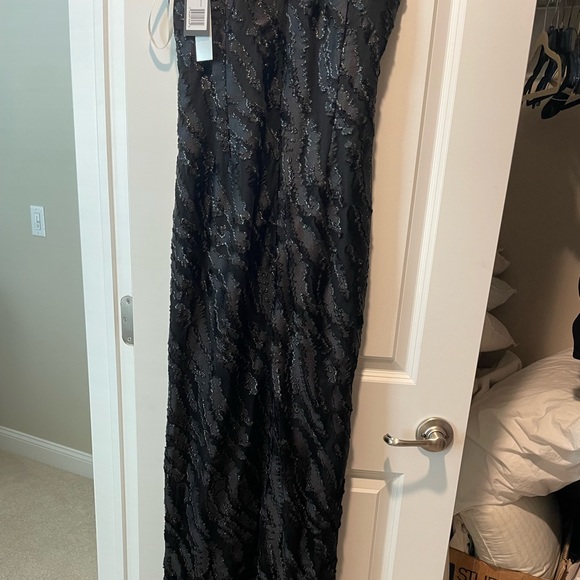 NWT Halston CLIP JACQUARD GOWN - Picture 10 of 13